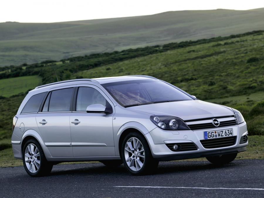  Opel Astra Combi H 2004 года  (фото 15 из 28)